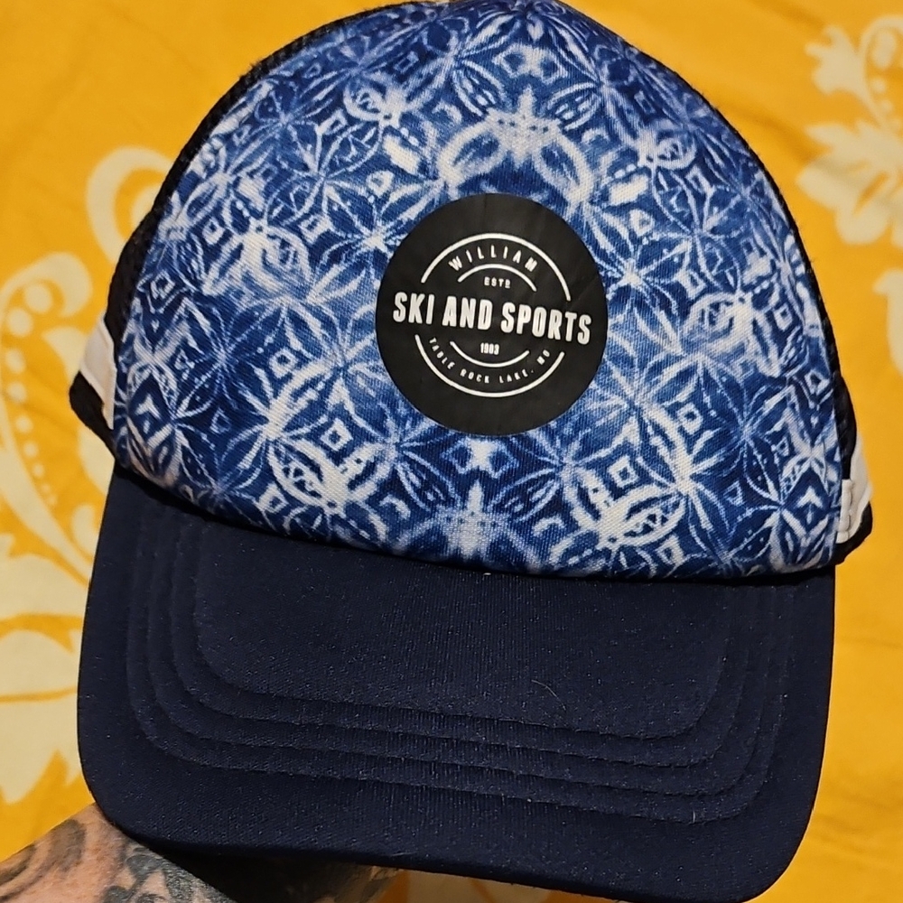 Geometric Patterned Trucker Hat